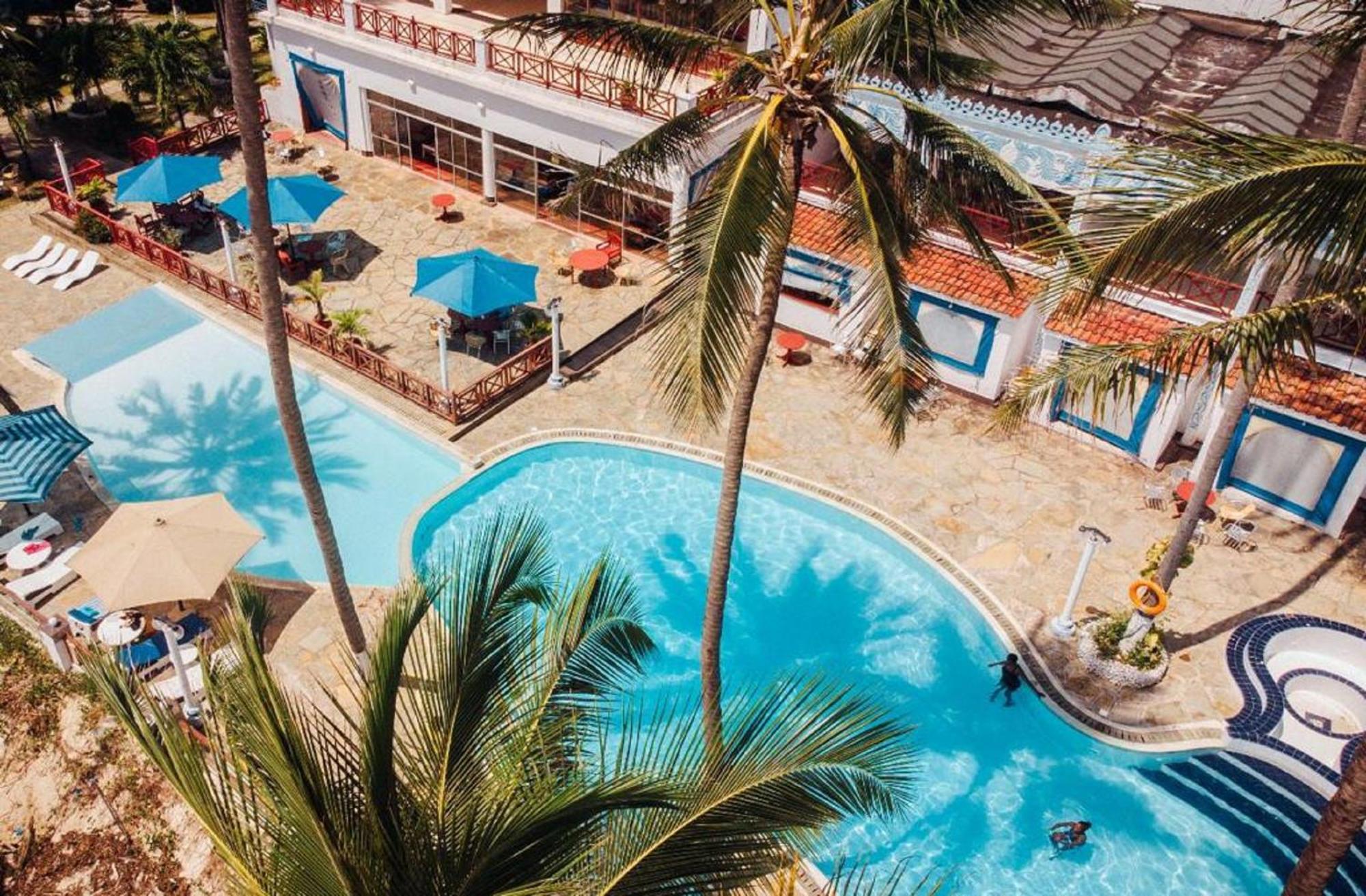 Sai Rock Beach Hotel&Spa Bamburi Exterior foto