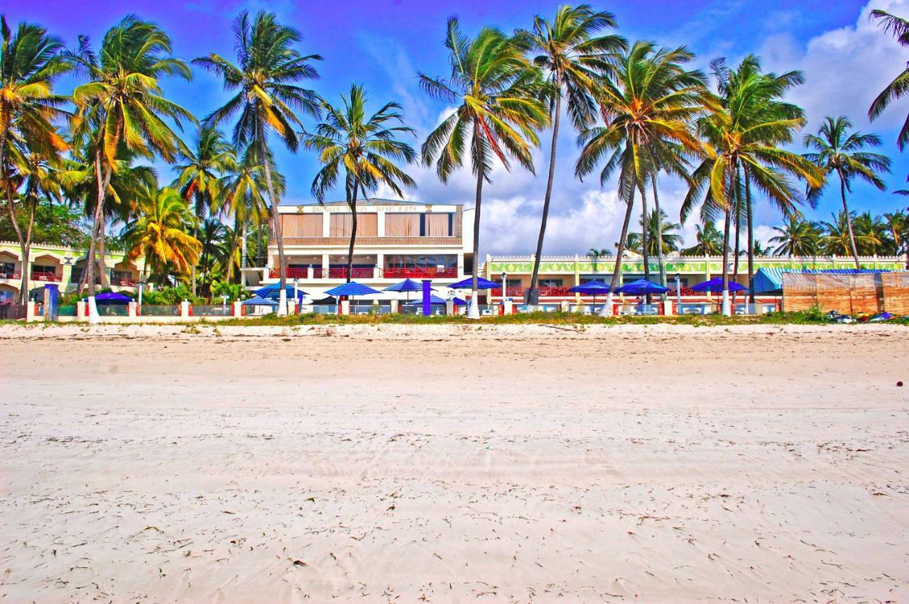 Sai Rock Beach Hotel&Spa Bamburi Exterior foto